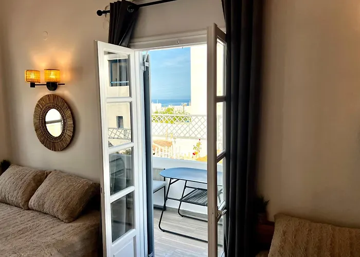 Aeolian Blu 11 Parikia (Paros)