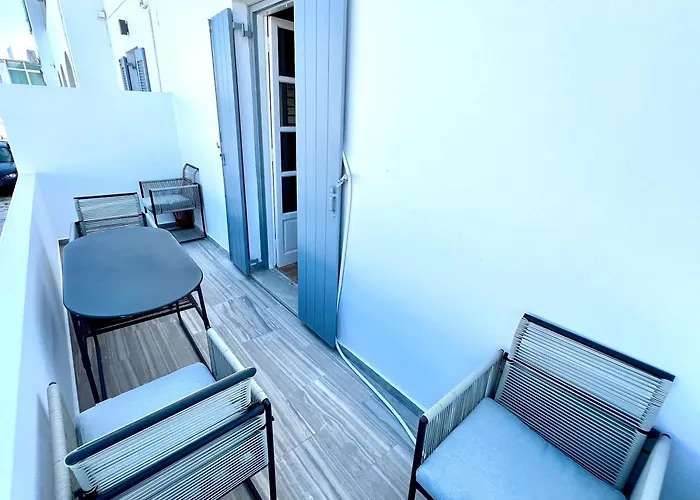 Apartment Aeolian Blu 11 *