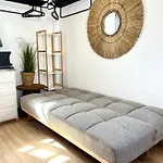 Aeolian Blu 11 Apartment