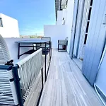 Aeolian Blu 11 * Parikia (Paros)