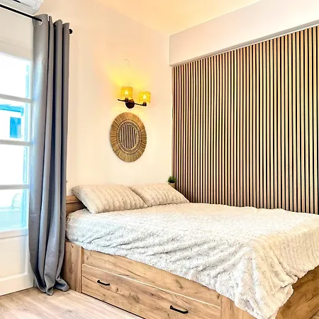 Aeolian Blu 11 Πάρος